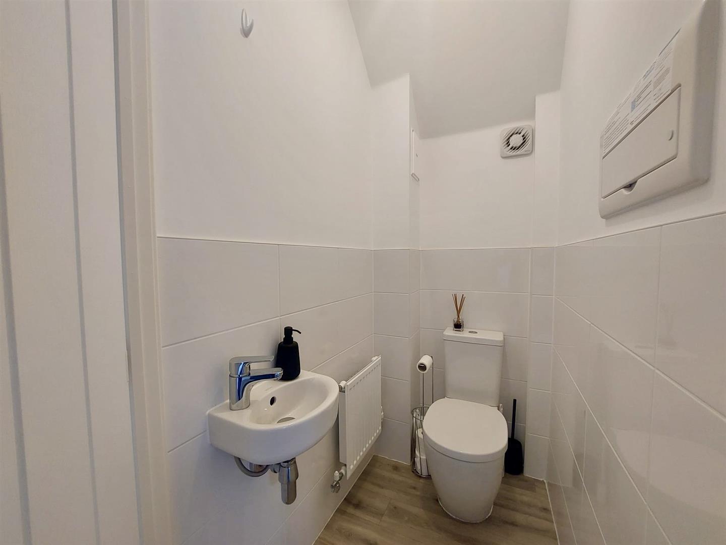 Clos Benallt Fawr, Pontarddulais, Swansea, SA4 0TQ